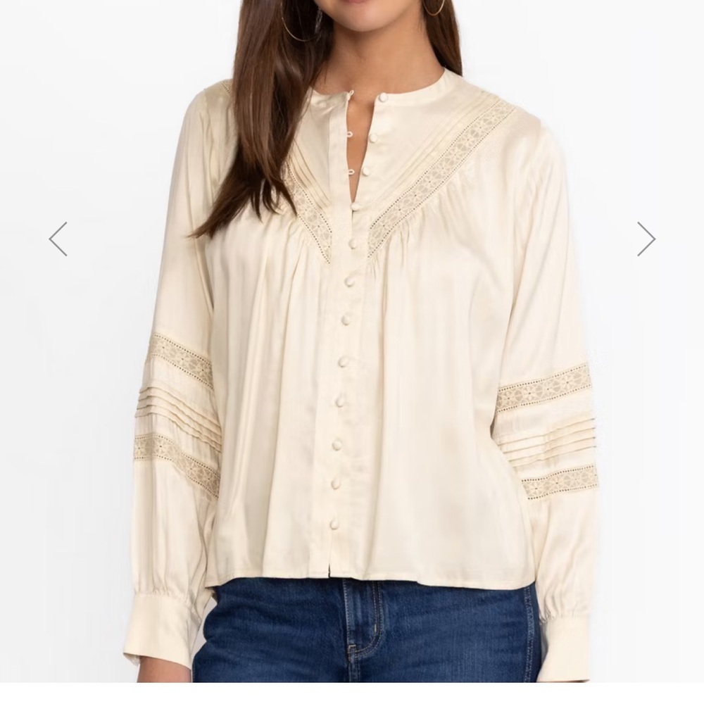 Johnny Was Calme PLEATED BUTTON DOWN TOP WITH SHIRRING